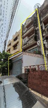 ขายทาวน์โฮม 4ชั้น ถนนวิภาวดีรังสิต ขาเข้า ซอยวิภาวดีรังสิต ซอย8 กรุงเทพ โทร 099 746 5361